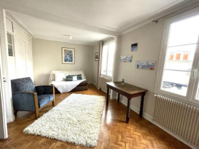 Appartement moderne à Paris, près du Sacré-Cœur, 45 m² + Internet